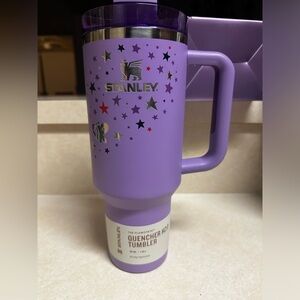 Tumbler Stanley Olivia Rodrigo 40 oz in hand. Ready to ship!!